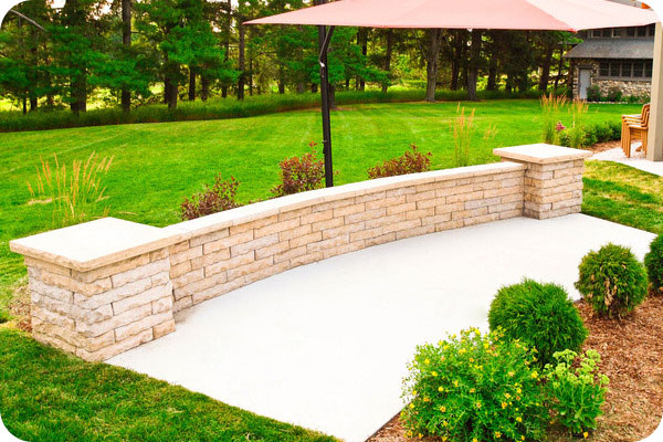 Chiseled Limestone Wall - Rosetta Claremont